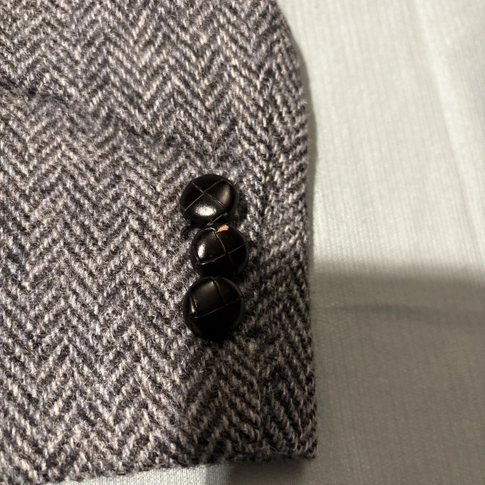 Harris Tweed Mens Grey Herringbone Wool Blazer Sport Coat Tailored in USA 44R